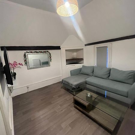 Appartement + Parking Prive Sainte-Savine Εξωτερικό φωτογραφία
